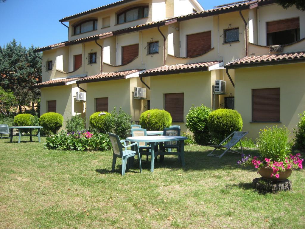 Hotel Rosati Chiusi Zewnętrze zdjęcie
